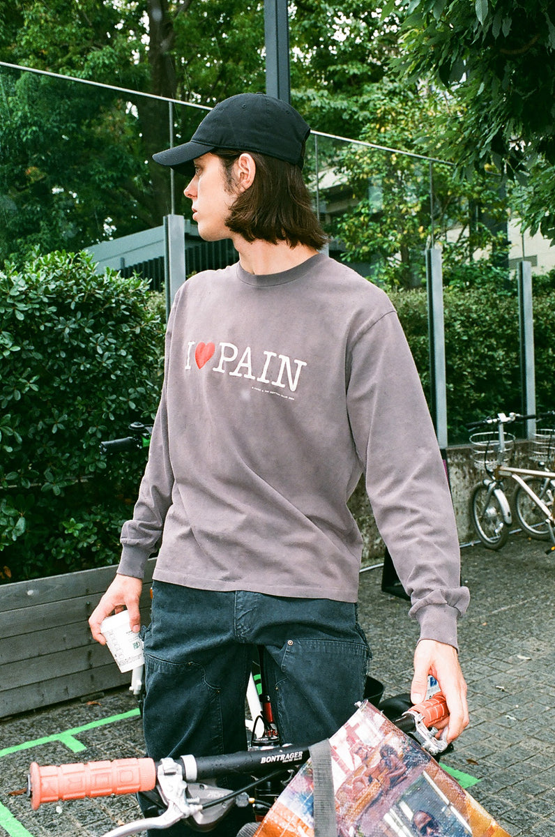 fifth general store／LIFE IS PAIN SWEAT