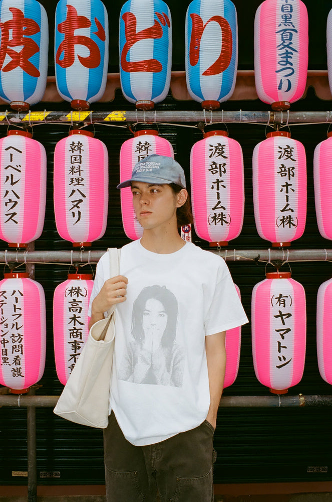 
                  
                    Blonde S/S Tee - Gray
                  
                