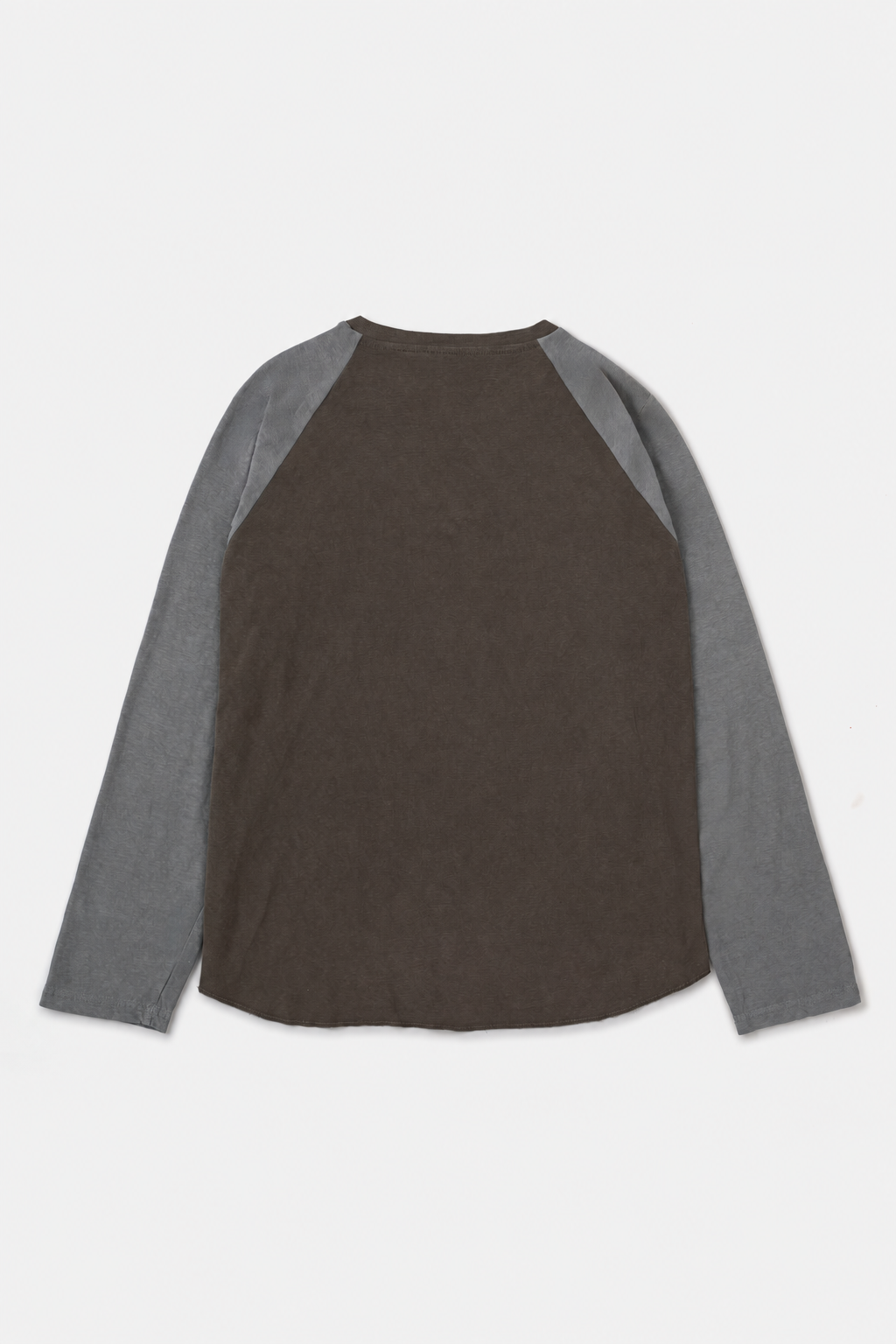 Faded Two-Tone Raglan Tee / Mud Brown × Cement Grey