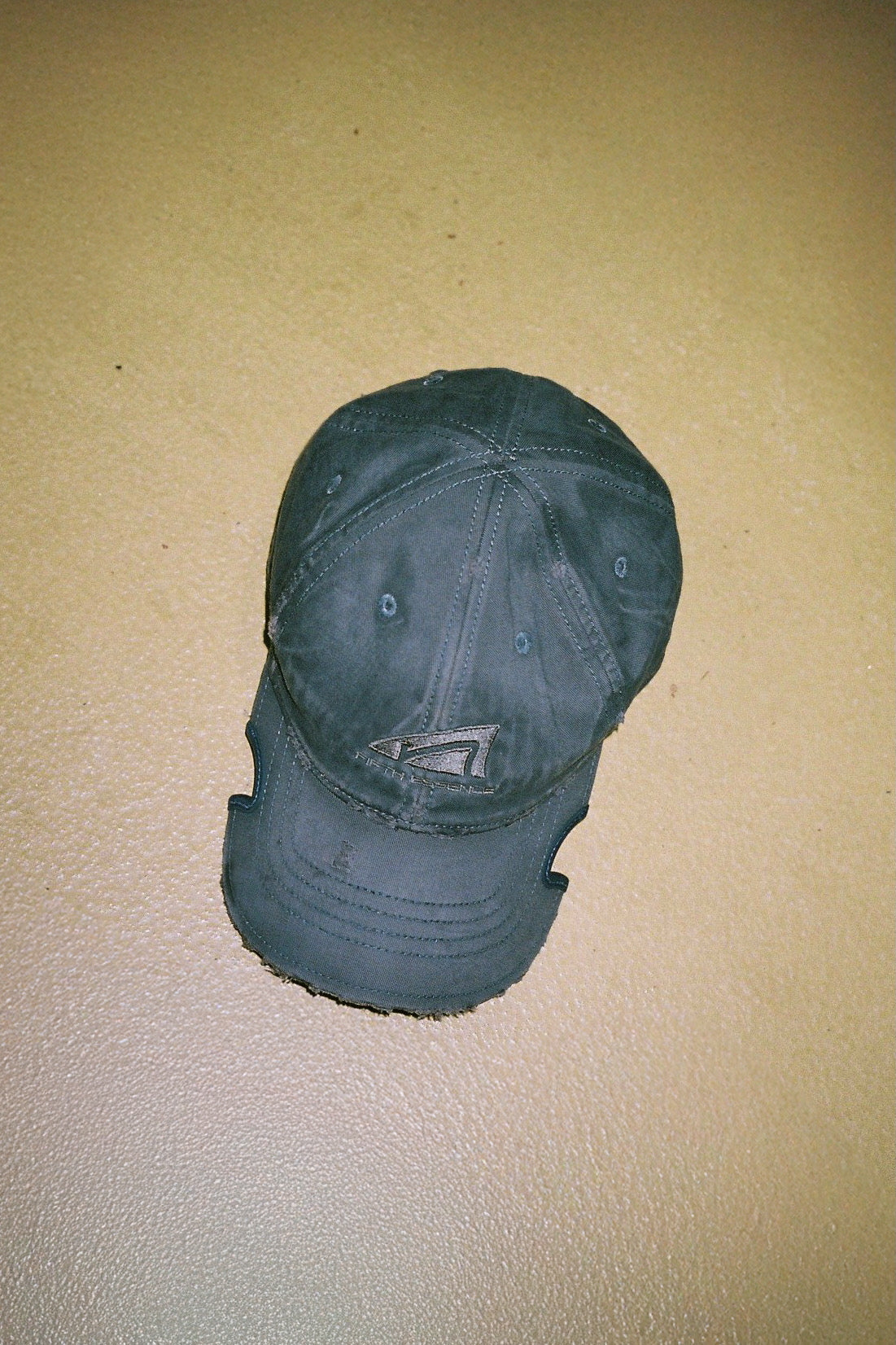Distressed Notch Cap / Faded Grey ノッチ グレーキャップ FIFTH
