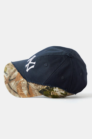 
                  
                    DISTRESSED 9TWENTY CAMO Cap NY Yankees / NEW ERA
                  
                