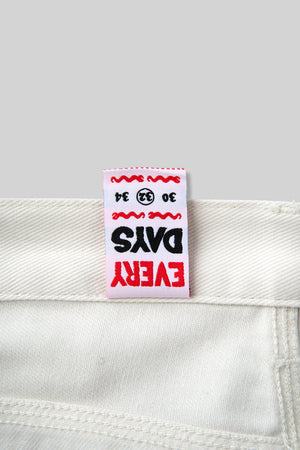 
                  
                    Break The Chains Pants / White
                  
                