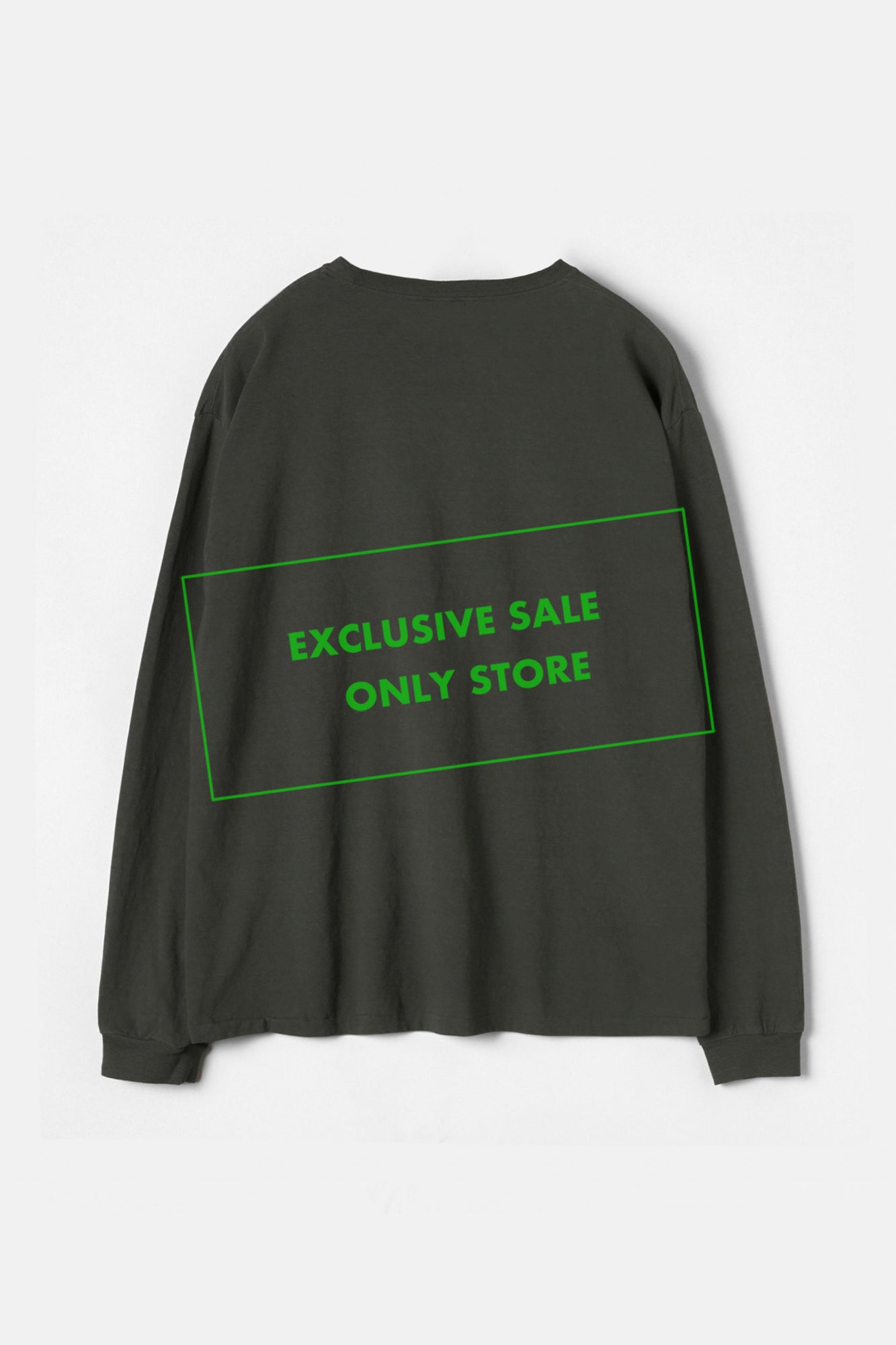 Faded Blank L/S tee inspired by the ’60s and ’70s  /  Olive Grey