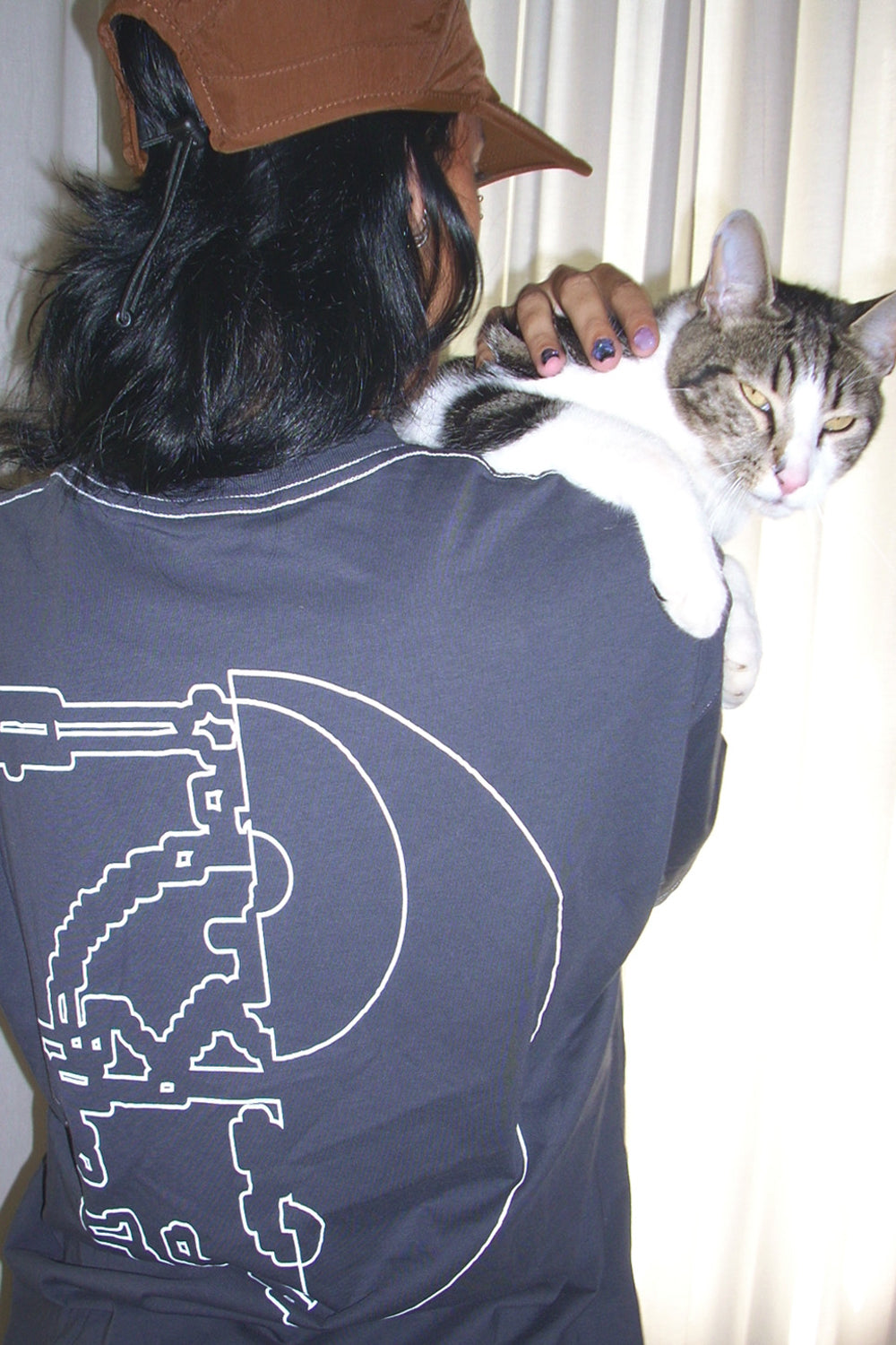 Calyang Contrast Tee / TOKEN