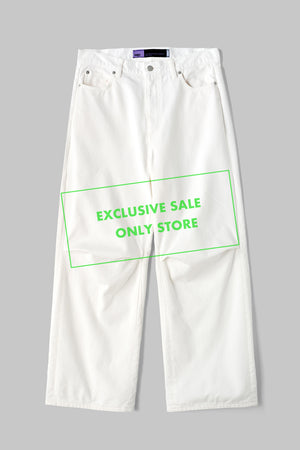 
                  
                    Knee Pleated Baggy Pants - Faded WHT
                  
                