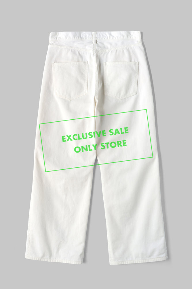 
                  
                    Knee Pleated Baggy Pants - Faded WHT
                  
                